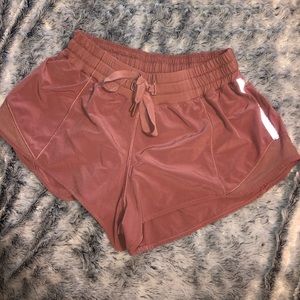 Lululemon Hotty Hot short